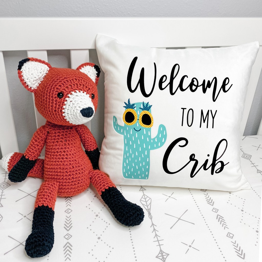 DIY: Welcome To My Crib Cactus Pillow&nbsp;Cover